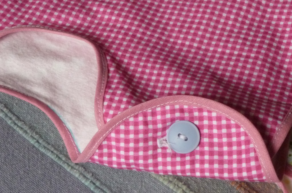 pink detail