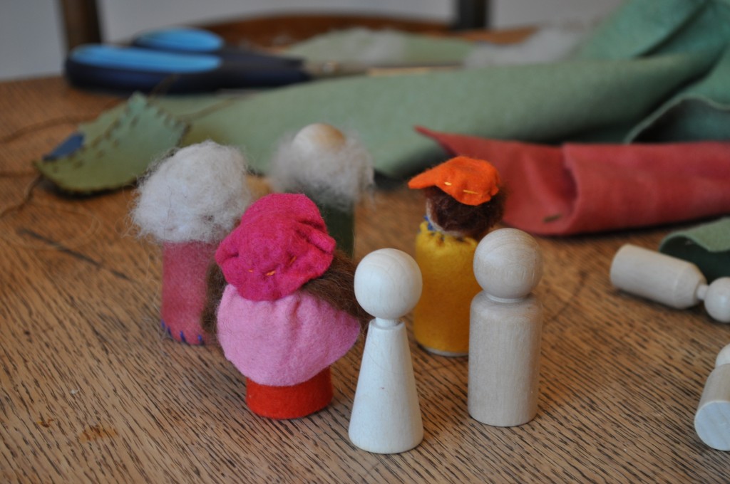 peg dolls